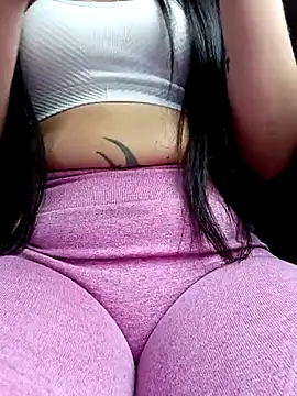 SAMANTHA-16  online show from February 6, 2025, 2:26 pm