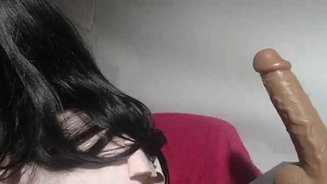 Snapshot of KimPielCanela chatting on December 13, 2025, 8:04 pm KimPielCanela online show from December 13, 2025, 8:04 pm