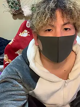 Snapshot of KEI_96 chatting on March 3, 2026, 1:07 pm KEI 96 online show from March 3, 2026, 1:07 pm