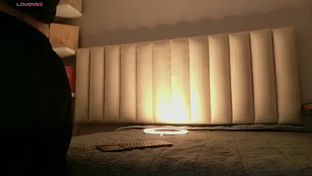 Megan mooree  online show from April 2, 2026, 1:29 pm