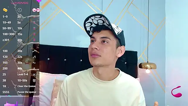 Oliver king sex online show from February 27, 2025, 5:26 pm