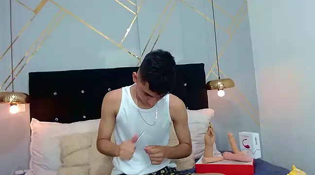 Oliver king sex online show from February 12, 2025, 5:16 pm