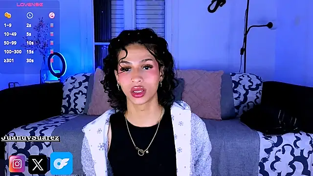 Abby bella09 online show from November 16, 2025, 5:34 am