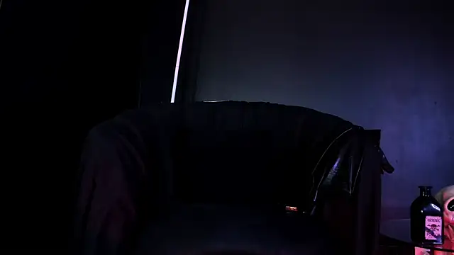 Agnes jones  online show from March 18, 2025, 12:19 am