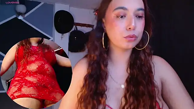 liannalee  online show from April 17, 2026, 9:50 pm