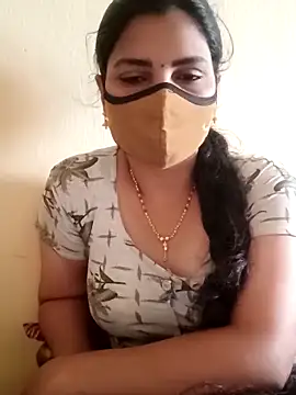 yourtamilcouple online show from March 4, 2025, 11:51 am