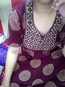 yourtamilcouple online show from February 10, 2026, 10:53 pm