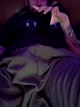 RobStrokes215 online show from December 22, 2025, 2:28 pm