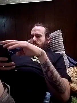 RobStrokes215 online show from March 3, 2025, 7:57 am