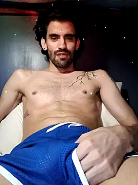 Snapshot of johngil0995 chatting on September 30, 2025, 6:30 am johngil0995 online show from September 30, 2025, 6:30 am