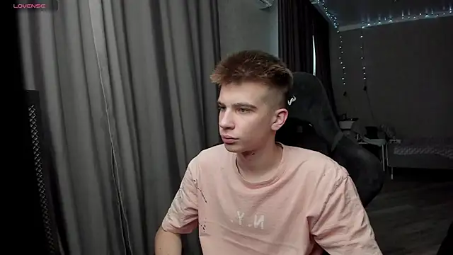 Oscar  xxl online show from January 8, 2026, 8:53 am