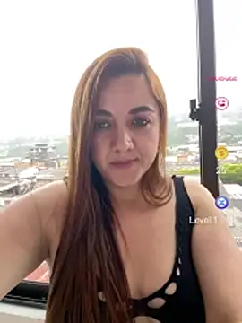 Snapshot of Shianrose chatting on May 21, 2026, 10:07 pm Shianrose online show from May 21, 2026, 10:07 pm