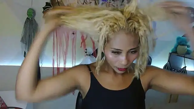 NatashaDormat online show from October 13, 2025, 3:02 pm