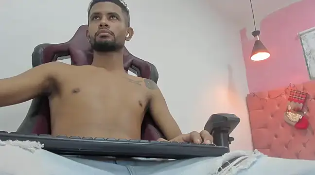 jiren xboy online show from December 11, 2024, 8:15 am