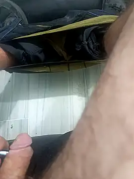 Can08778 online show from November 5, 2025, 9:51 pm