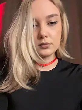 Alisa Rise online show from October 12, 2025, 2:07 pm