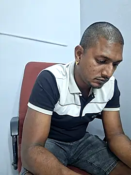 dmancams1874 online show from November 5, 2025, 12:08 pm