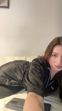 Snapshot of kamel-ayesha chatting on January 10, 2026, 5:08 pm kamel-ayesha online show from January 10, 2026, 5:08 pm