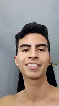 Snapshot of Velk_hot chatting on December 5, 2024, 3:44 pm Velk hot online show from December 5, 2024, 3:44 pm