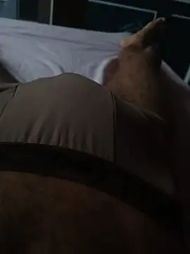 Snapshot of Treloso21 chatting on February 9, 2026, 10:13 am Treloso21 online show from February 9, 2026, 10:13 am