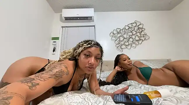 GoddessNih online show from March 16, 2025, 3:25 am