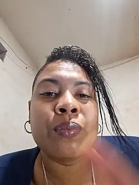 sexypaula-latina4u online show from December 31, 2024, 2:58 pm