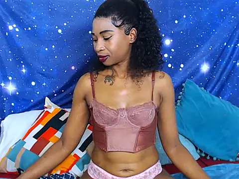 SasyyLissaa online show from November 10, 2025, 1:27 pm