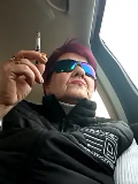 Snapshot of Ely_Elenita chatting on January 13, 2026, 7:12 am Ely Elenita online show from January 13, 2026, 7:12 am