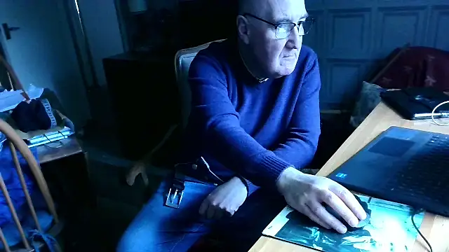 Adamdaddybear online show from February 21, 2025, 12:49 pm