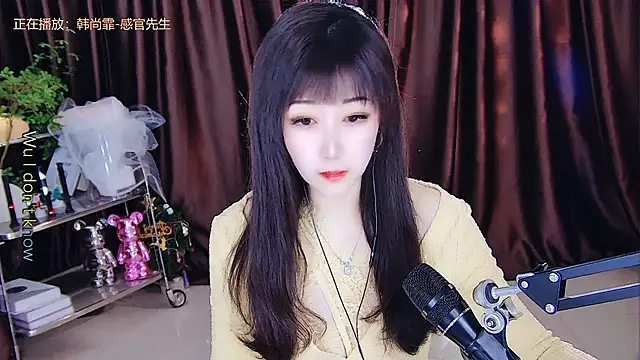 xiaoya666--baby online show from March 17, 2025, 2:45 pm