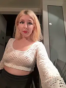 XMelissaX online show from November 27, 2025, 8:20 pm