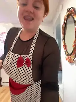 Sweetleeahxx online show from November 5, 2025, 2:20 pm