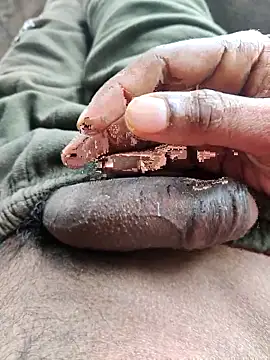 Shibuvyyyy online show from October 24, 2025, 5:39 am