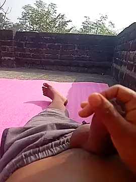 Snapshot of Tanker_95 chatting on December 17, 2024, 4:56 am Tanker 95 online show from December 17, 2024, 4:56 am