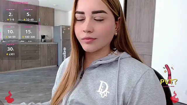 Snapshot of Lucia_star__ chatting on November 29, 2025, 3:45 pm Lucia star online show from November 29, 2025, 3:45 pm