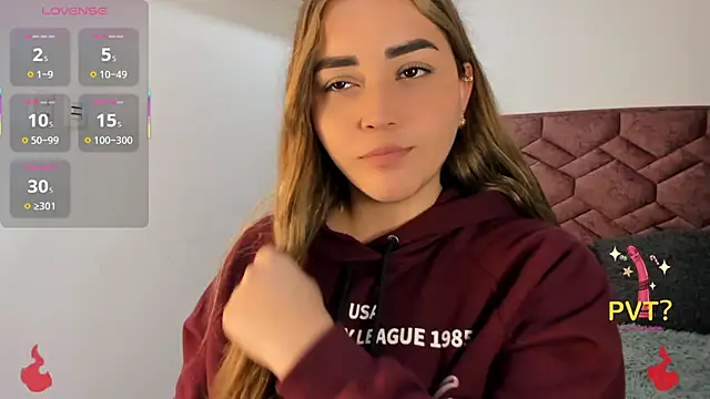 Snapshot of Lucia_star__ chatting on September 8, 2025, 8:08 pm Lucia star online show from September 8, 2025, 8:08 pm