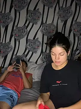 Snapshot of Romax2 chatting on January 21, 2025, 4:54 am Romax2 online show from January 21, 2025, 4:54 am