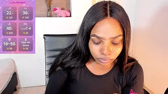 IvyBliss8 online show from February 7, 2025, 1:32 pm