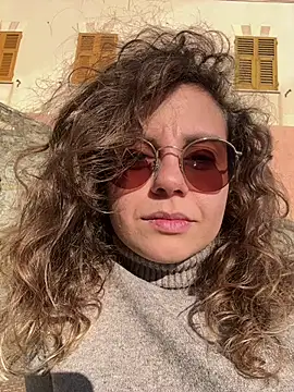 Snapshot of ItalianiMuli chatting on February 20, 2025, 2:35 pm ItalianiMuli online show from February 20, 2025, 2:35 pm