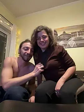 Snapshot of ItalianiMuli chatting on January 29, 2025, 5:56 pm ItalianiMuli online show from January 29, 2025, 5:56 pm