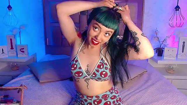 Snapshot of GigiVolkova chatting on February 8, 2025, 1:32 am GigiVolkova online show from February 8, 2025, 1:32 am