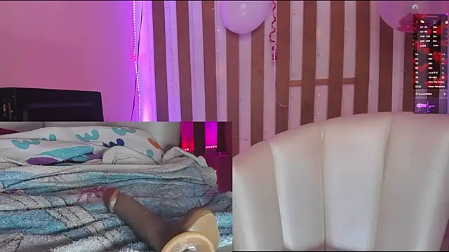 Snapshot of CamilaVegas_ chatting on February 19, 2025, 12:44 pm CamilaVegas online show from February 19, 2025, 12:44 pm