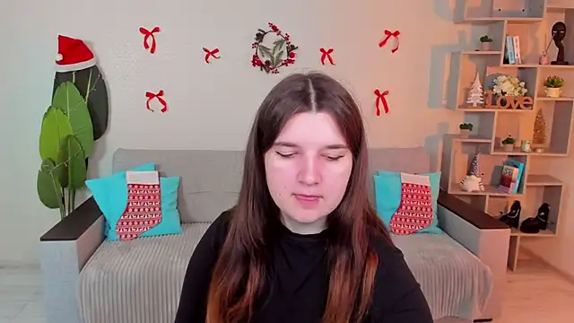 BonneyLove online show from December 16, 2025, 5:39 pm