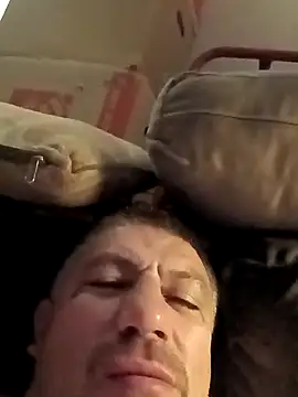 B DOGG69 online show from December 2, 2024, 5:54 am