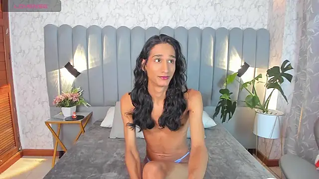 Snapshot of skyyfoxpraga chatting on January 7, 2026, 12:10 pm skyyfoxpraga online show from January 7, 2026, 12:10 pm