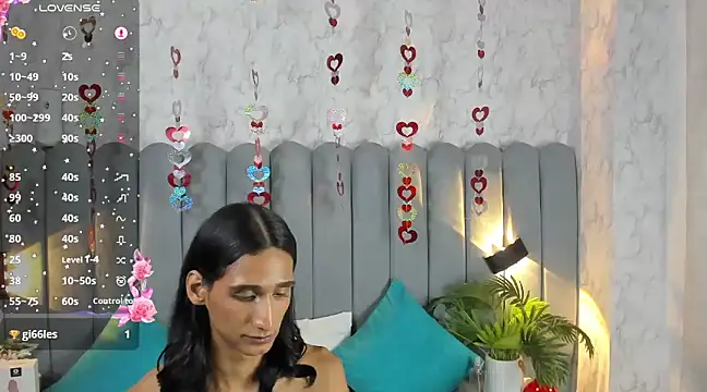 skyyfoxpraga online show from February 23, 2025, 5:12 am