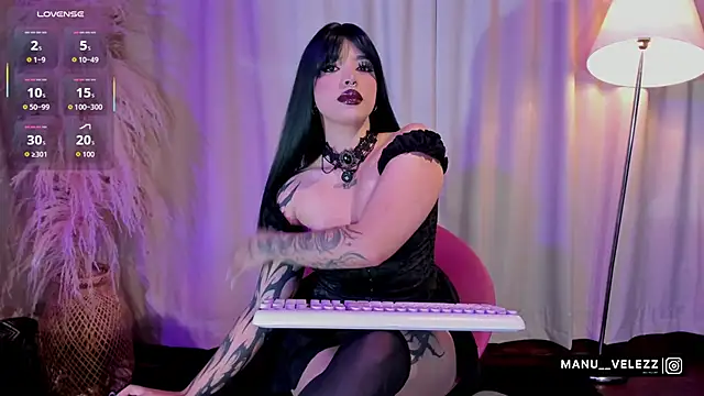 Manu Velez online show from April 15, 2026, 5:46 am