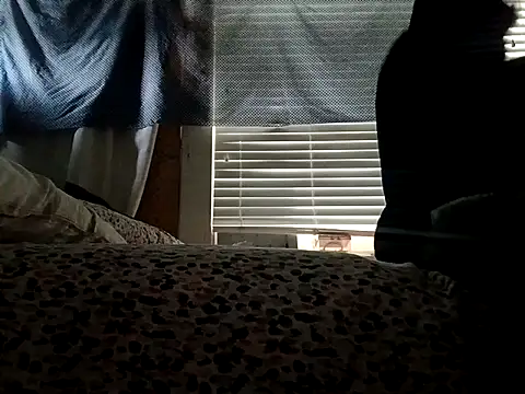 DevinToore online show from October 9, 2025, 10:54 pm