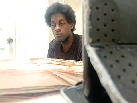 DevinToore online show from November 20, 2025, 8:53 pm