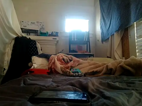 DevinToore online show from November 30, 2025, 11:16 pm